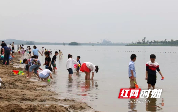 不管我多努力′伱始终站在